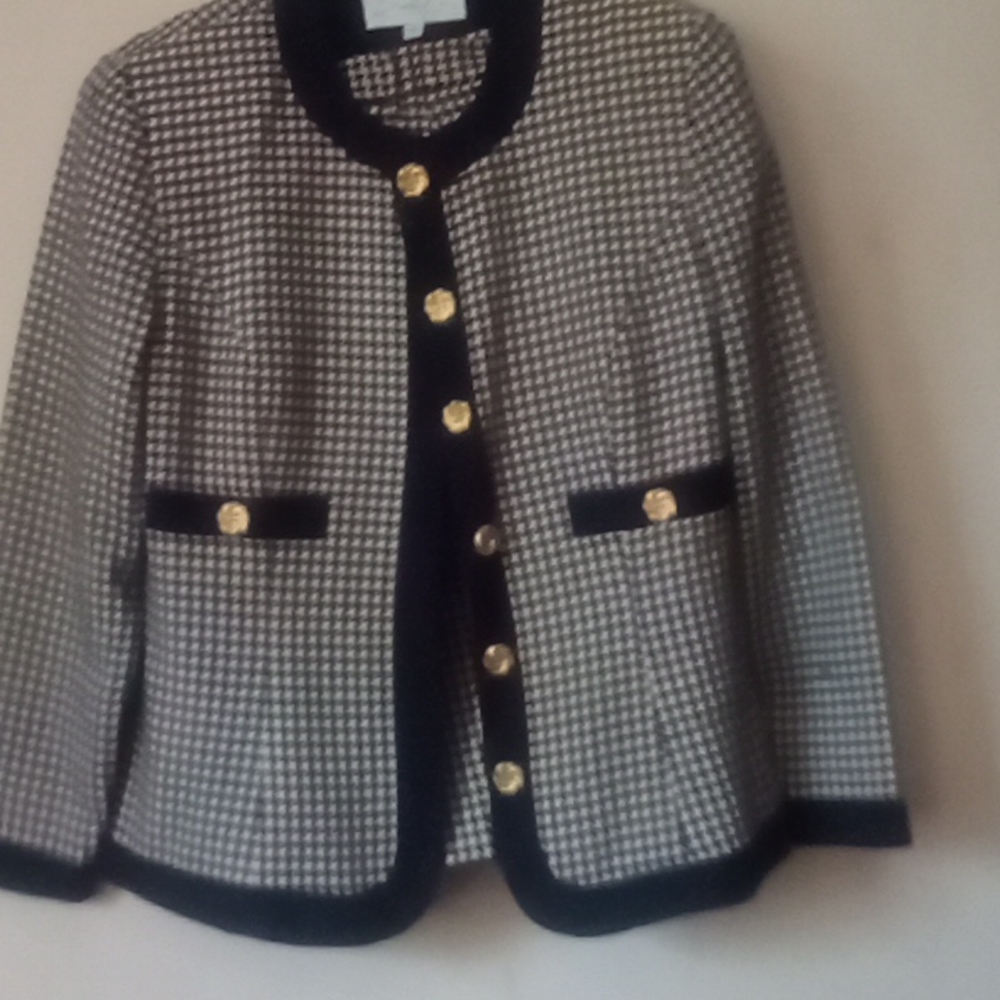 Vintage Houndstooth Skirt Suit Sz 14